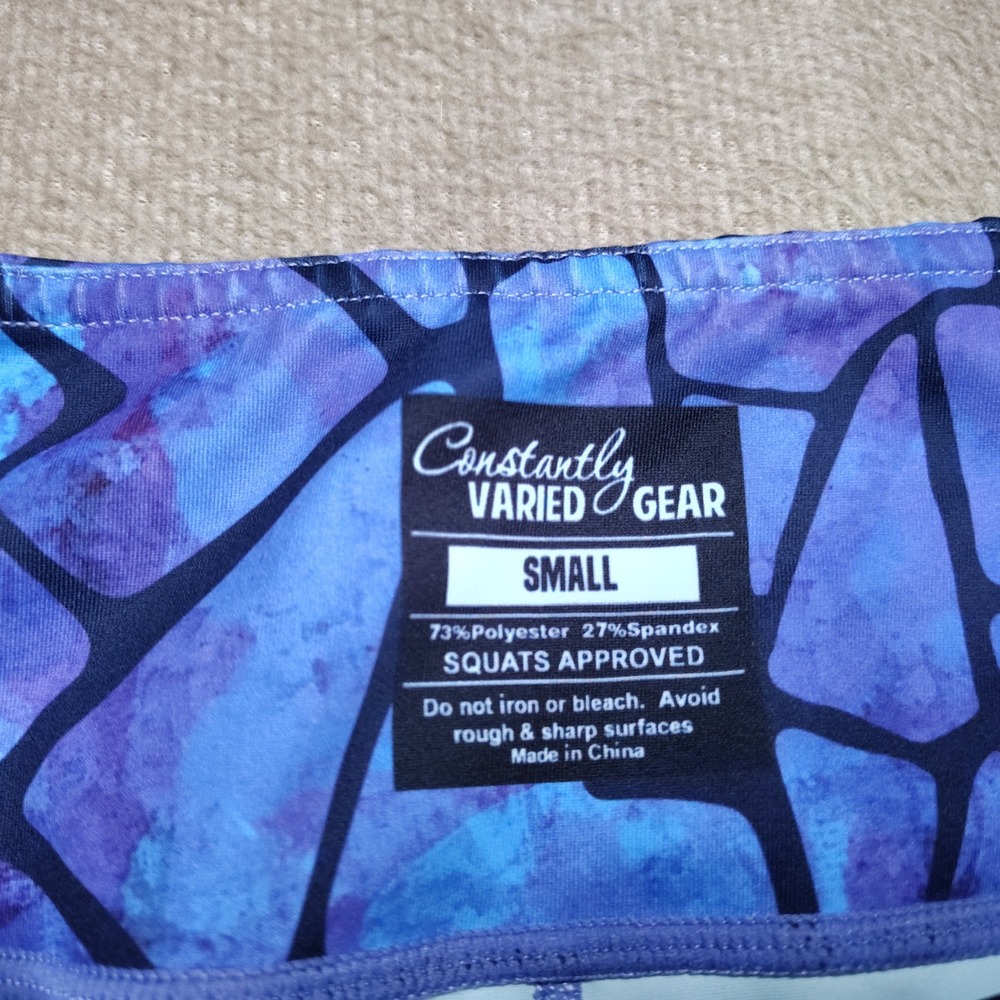 Constantly Varied Gear Leggings Womens Small Blue Stained Glass 7/8 Pocket - Picture 3 of 6